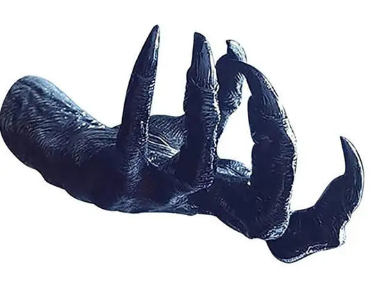 Gothic Witch's Hand Wall Hook – Creative Resin Ornament for Keys, Bags & Home Decor